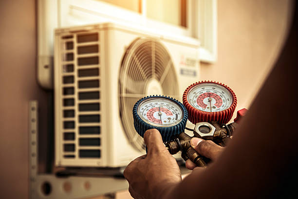 Professional Ac Installation technician working in Fredericksburg, VA